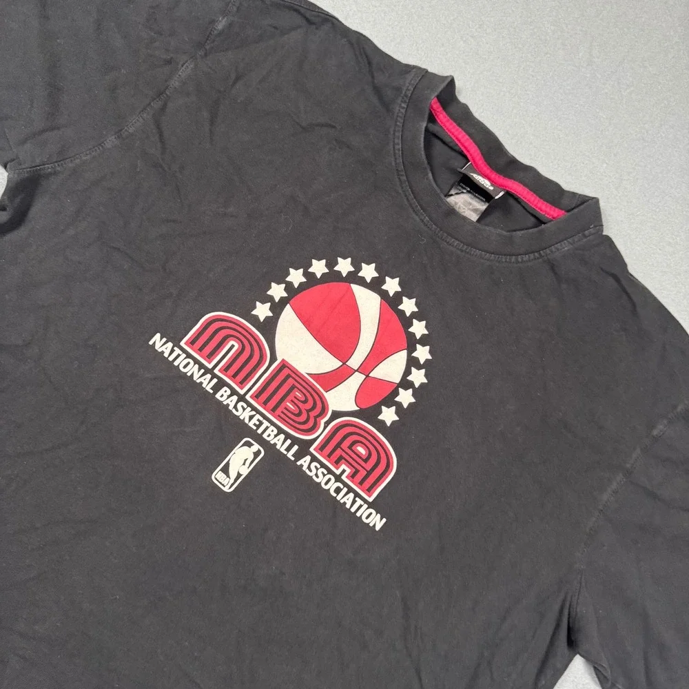 Adidas NBA National Basketball Association Graphic T-Shirt Mens XL Black Vintage
